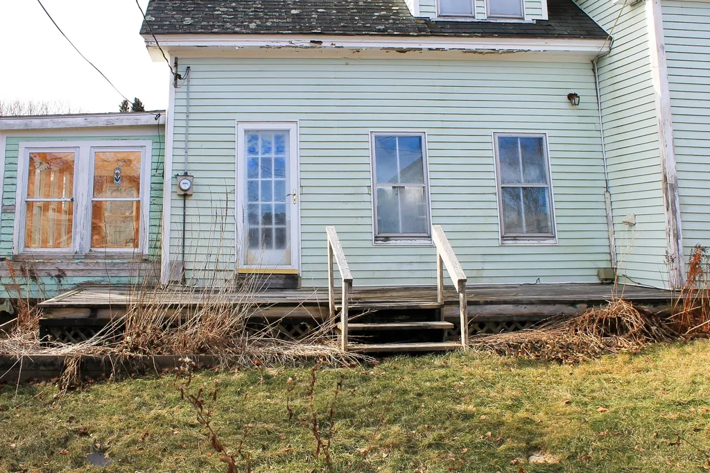 8 View Street Jonesport ME 04649