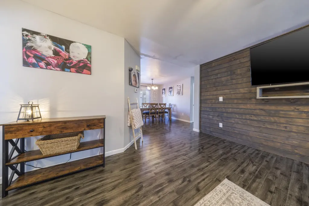 30 Chapel Street Calais ME 04619