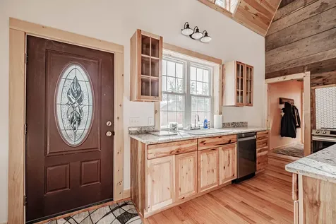 213 Roosevelt Trail Windham ME 04062