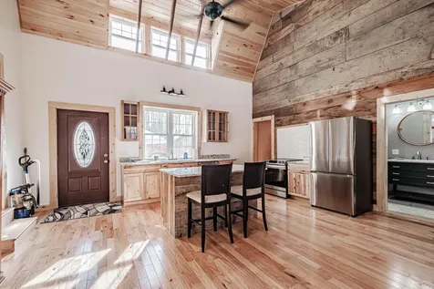 213 Roosevelt Trail Windham ME 04062