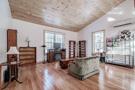 213 Roosevelt Trail Windham ME 04062