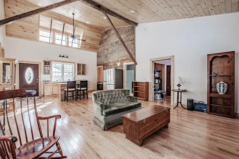 213 Roosevelt Trail Windham ME 04062