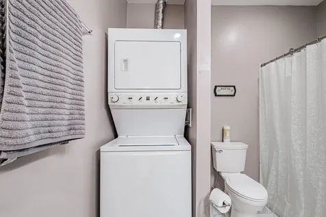 213 Roosevelt Trail Windham ME 04062