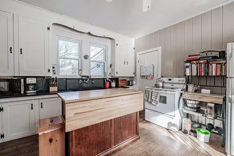 213 Roosevelt Trail Windham ME 04062