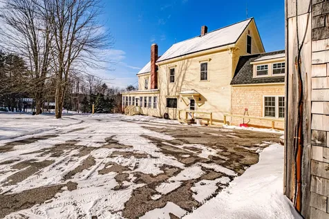 213 Roosevelt Trail Windham ME 04062