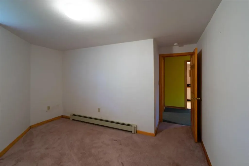 130 W Street Extension Rockport ME 04856
