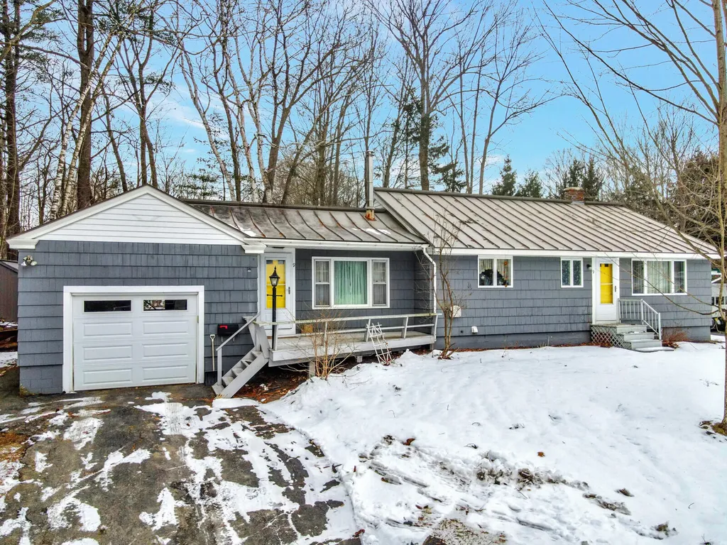 9 Brescia Court Waterville ME 04901