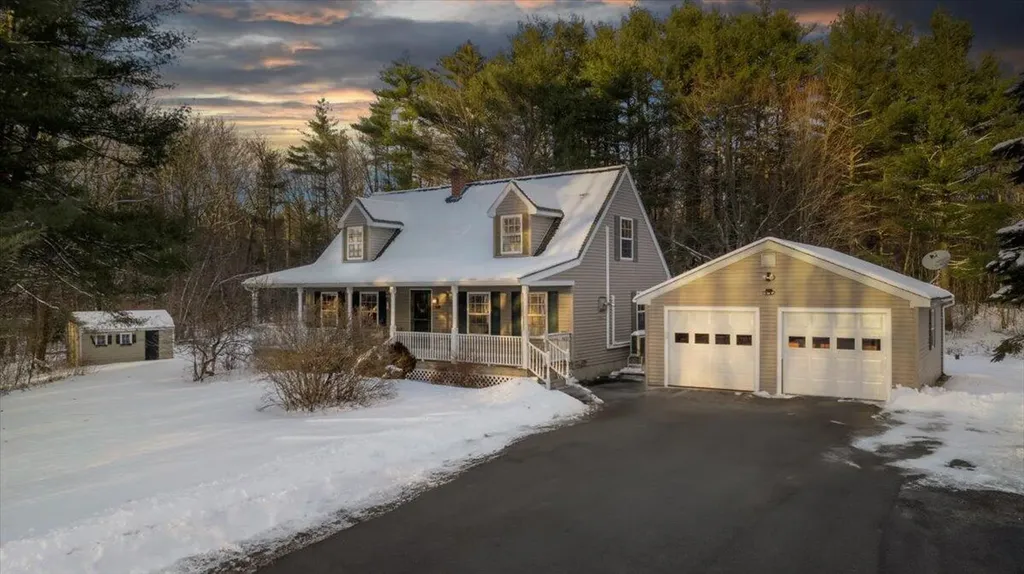 457 Fletcher Road Auburn ME 04210