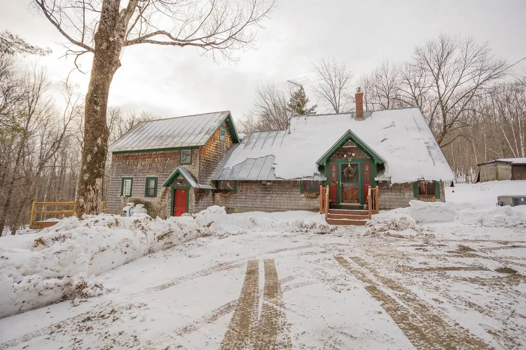 42 Jesse Ladd Road Vienna ME 04360