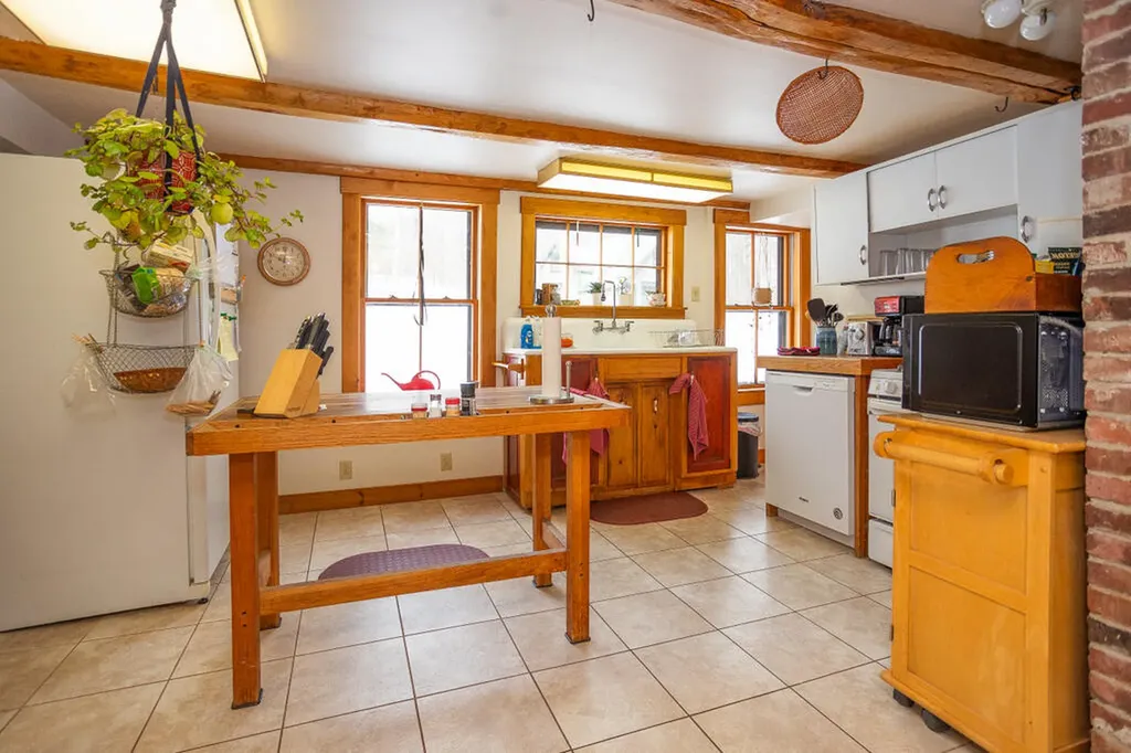 42 Jesse Ladd Road Vienna ME 04360