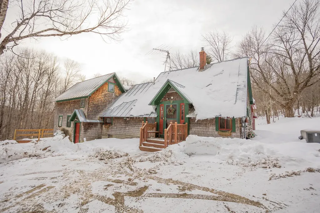42 Jesse Ladd Road Vienna ME 04360