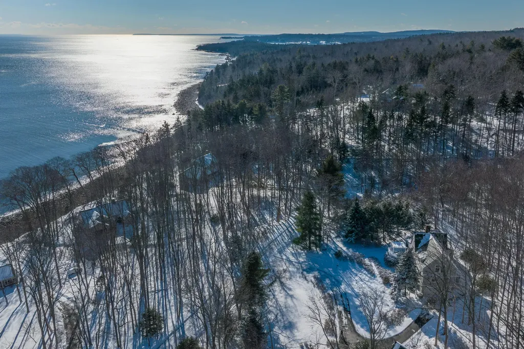 39 Springbrook Hill Road Camden ME 04843
