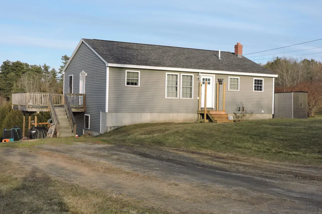 19 Stuart Drive Albion ME 04910