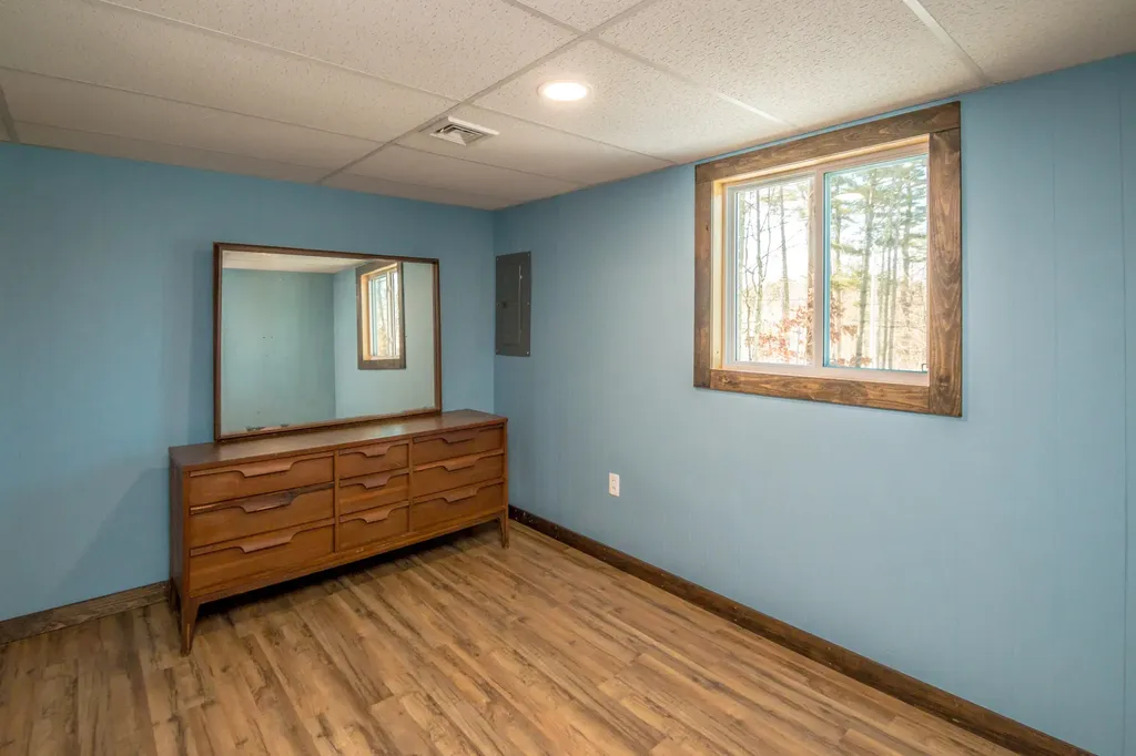11 Keene Lane Bridgton ME 04009