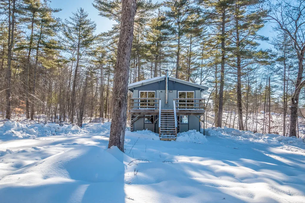 11 Keene Lane Bridgton ME 04009