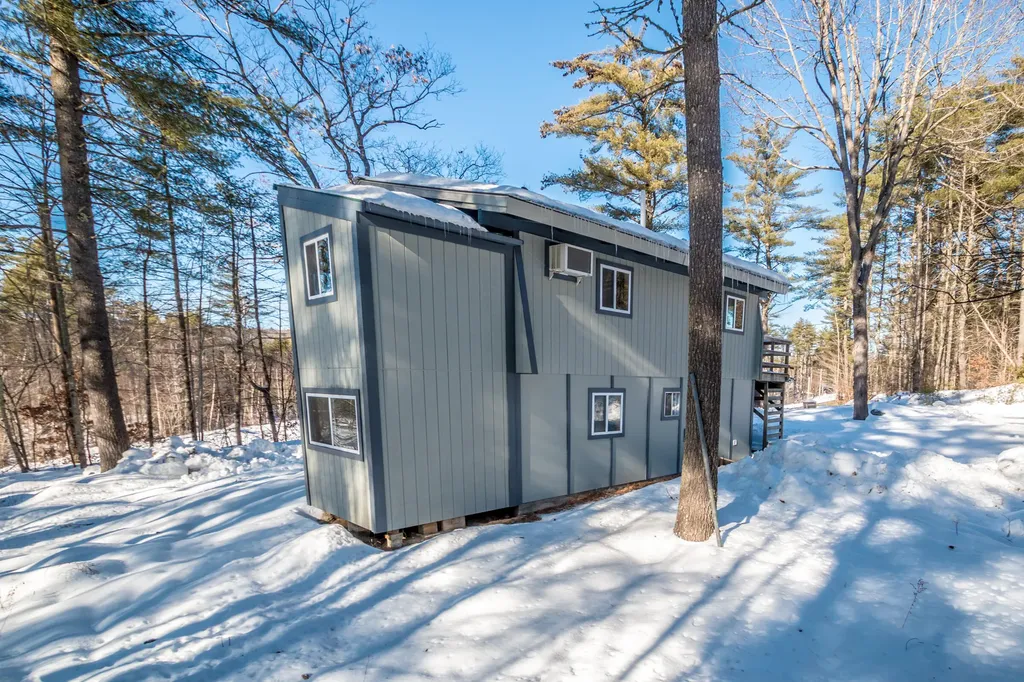 11 Keene Lane Bridgton ME 04009