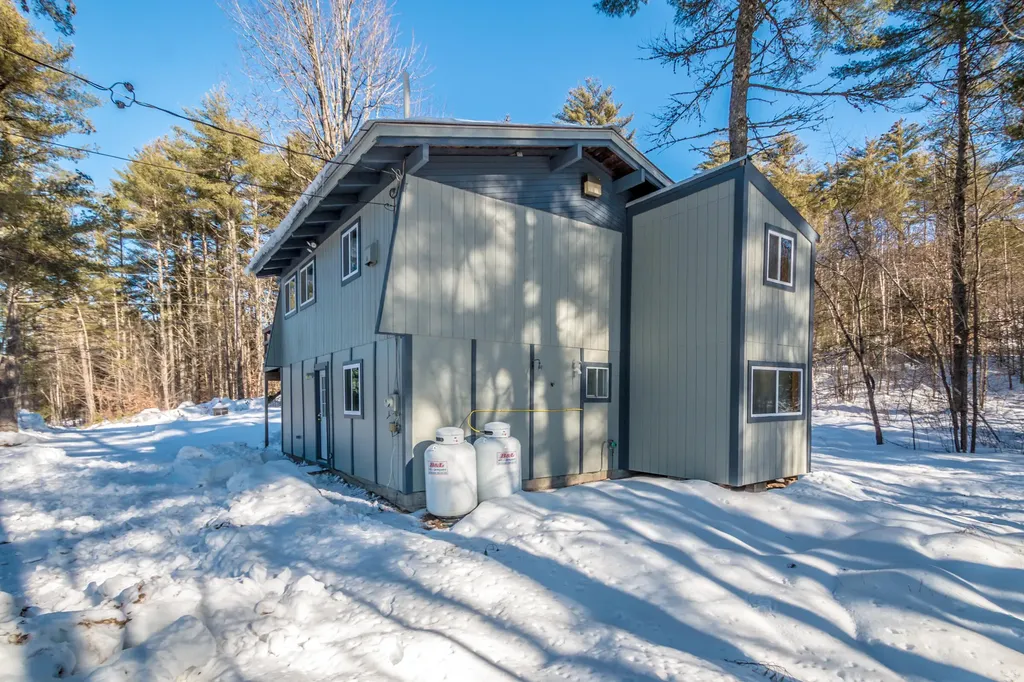 11 Keene Lane Bridgton ME 04009