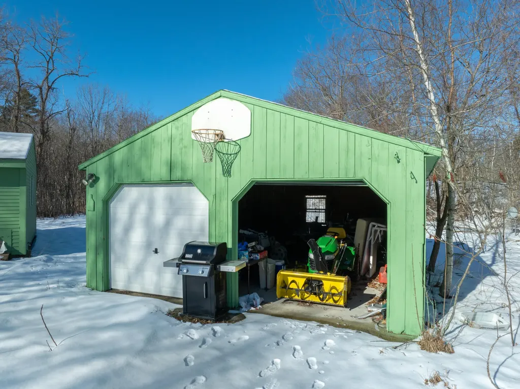33 Johnson Hill Road Poland ME 04274