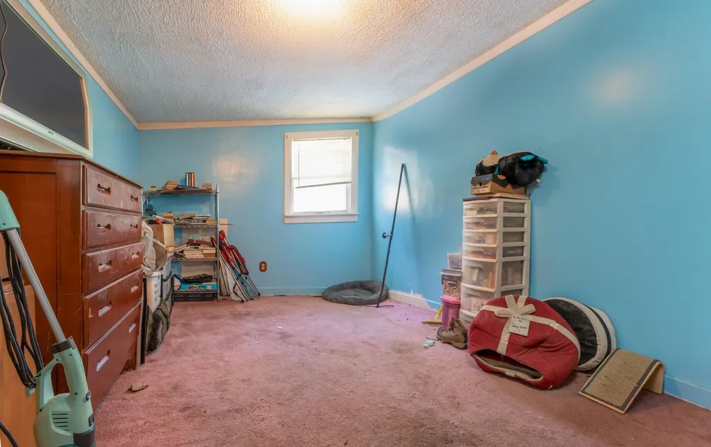 33 Johnson Hill Road Poland ME 04274