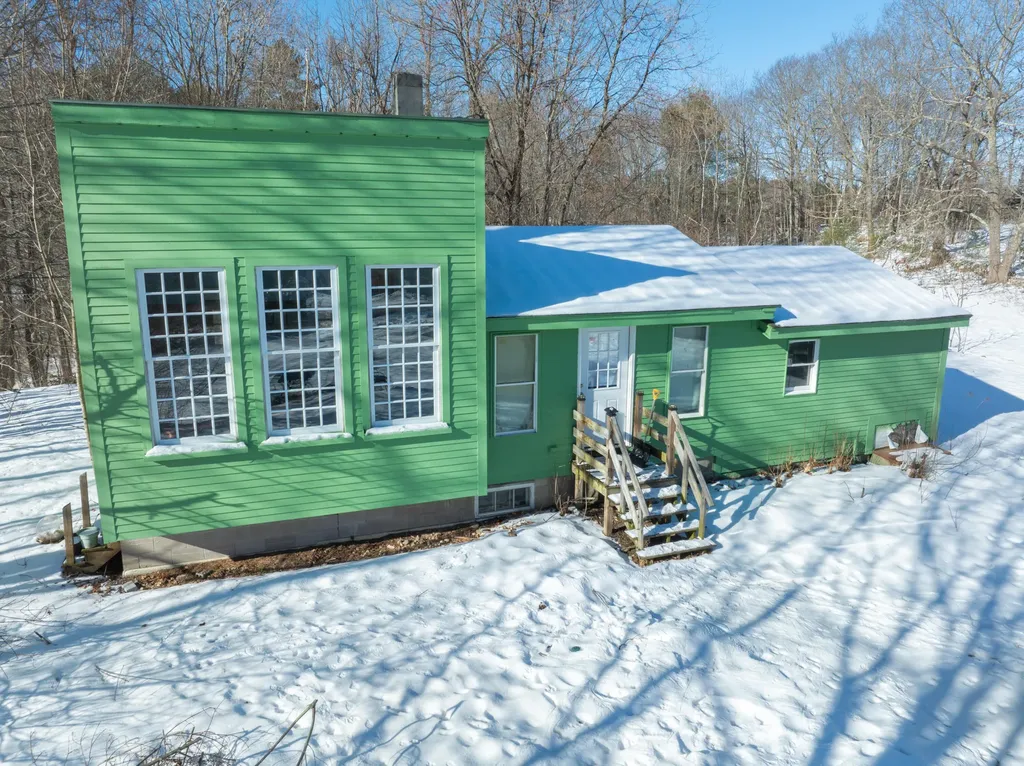 33 Johnson Hill Road Poland ME 04274