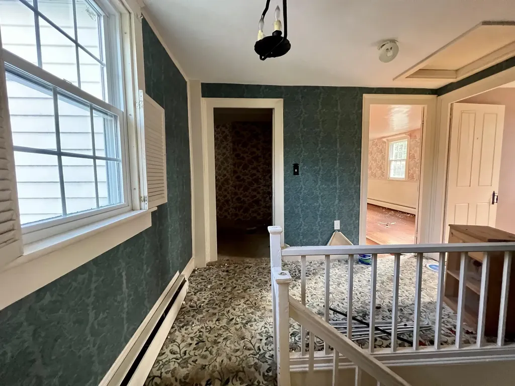 2090 Us Highway 1 Sullivan ME 04664