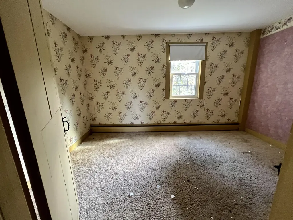 2090 Us Highway 1 Sullivan ME 04664