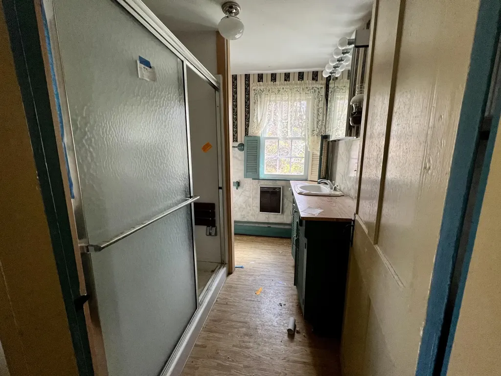 2090 Us Highway 1 Sullivan ME 04664