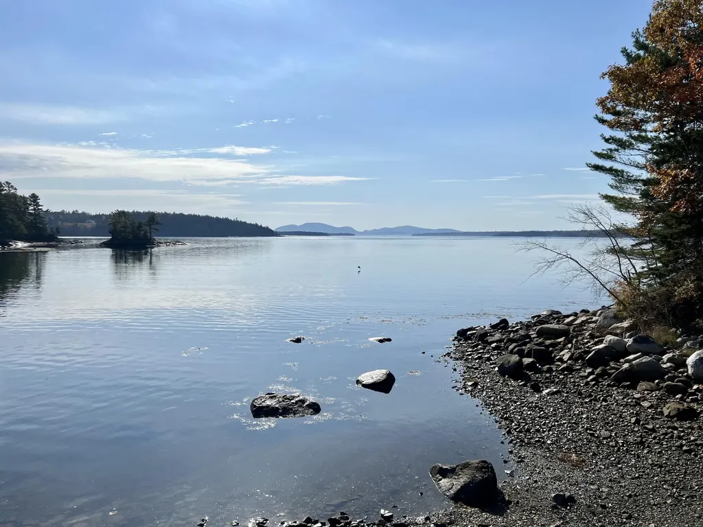 2090 Us Highway 1 Sullivan ME 04664