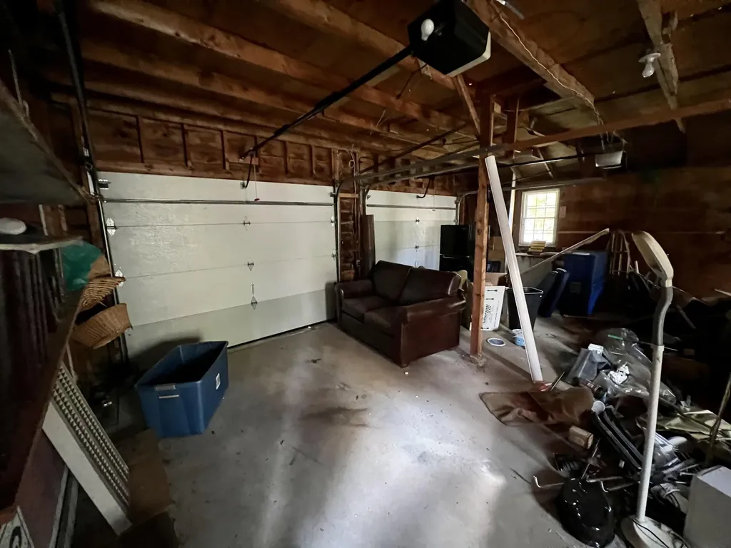 2090 Us Highway 1 Sullivan ME 04664