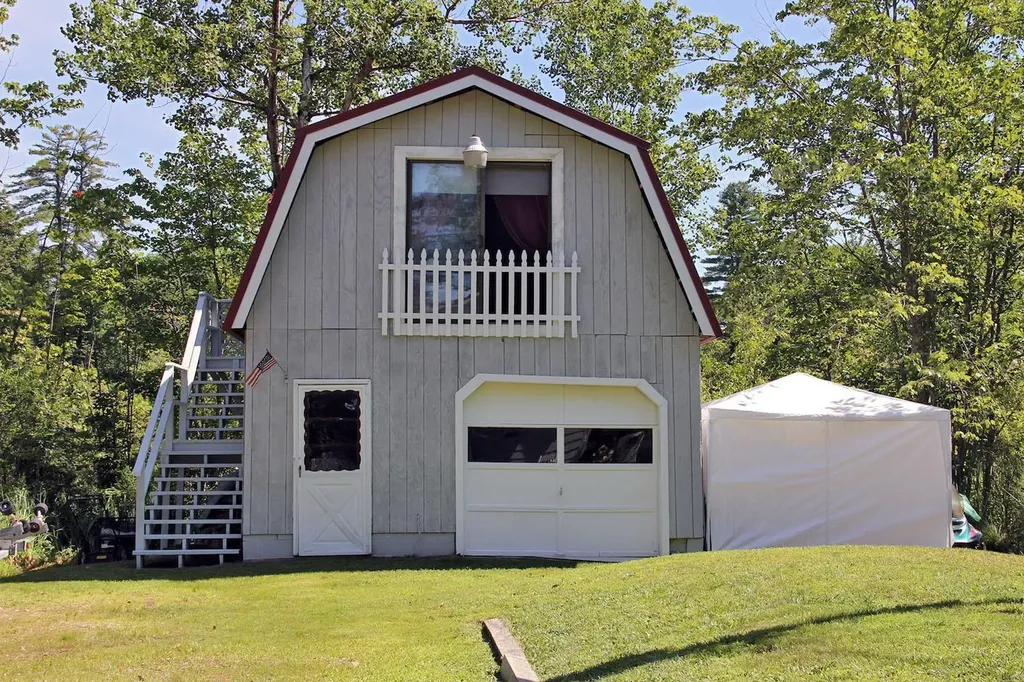14 Penney Road Poland ME 04274