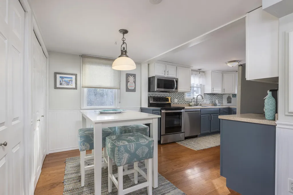 14 Penney Road Poland ME 04274
