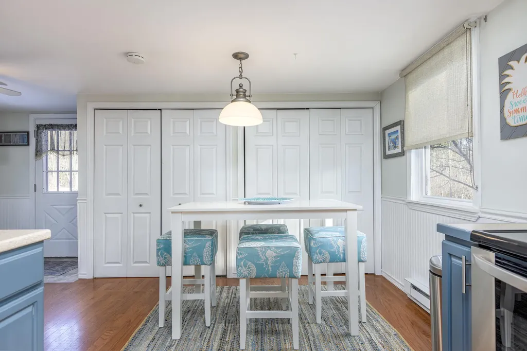 14 Penney Road Poland ME 04274