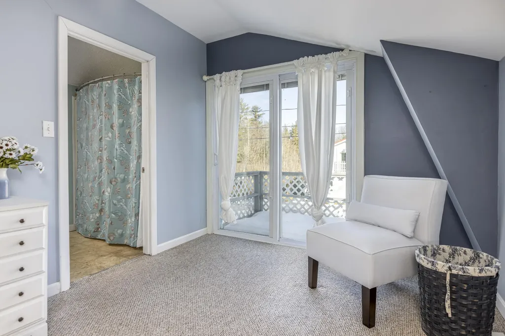 14 Penney Road Poland ME 04274