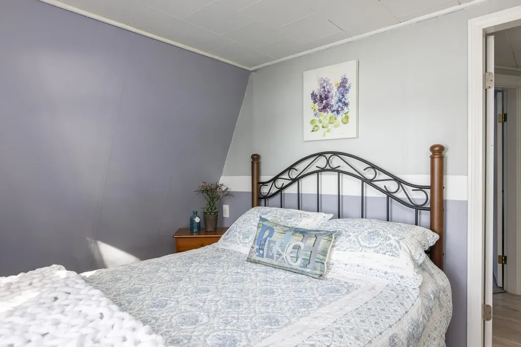14 Penney Road Poland ME 04274