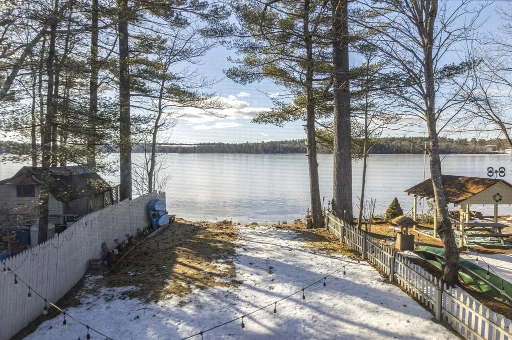 14 Penney Road Poland ME 04274