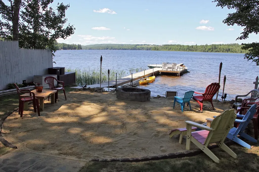 14 Penney Road Poland ME 04274