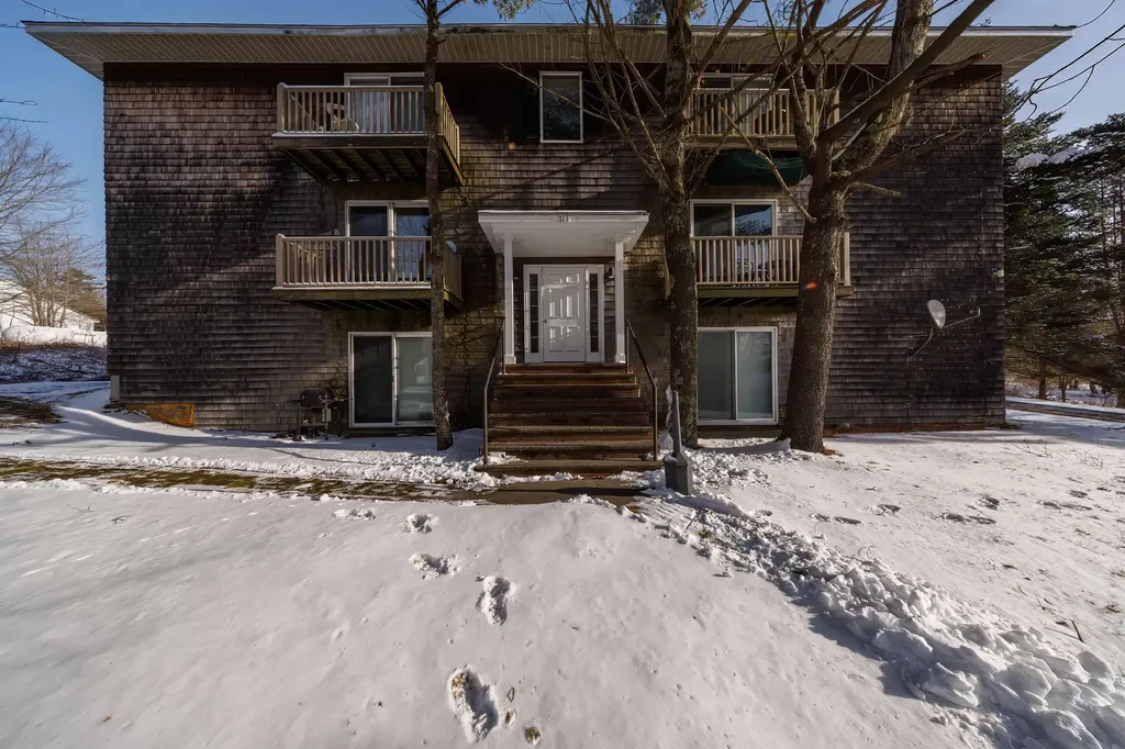 113 Oak Street Ellsworth ME 04605