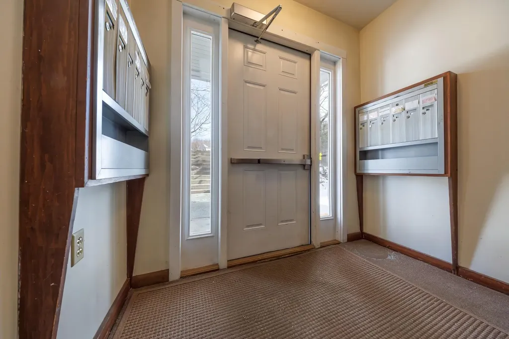 113 Oak Street Ellsworth ME 04605