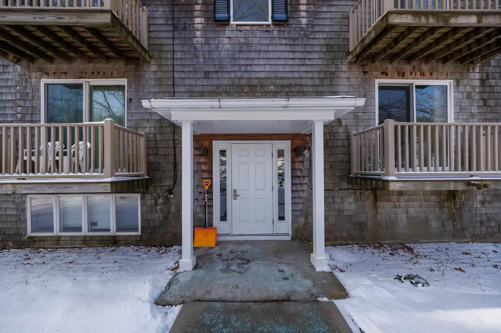 113 Oak Street Ellsworth ME 04605