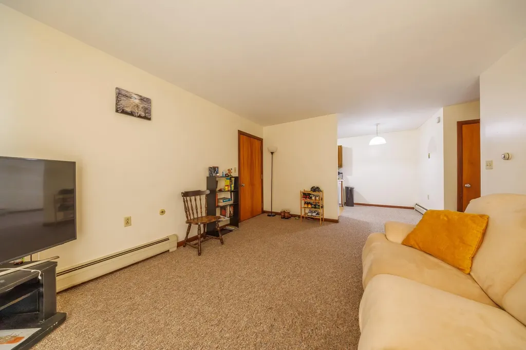 113 Oak Street Ellsworth ME 04605