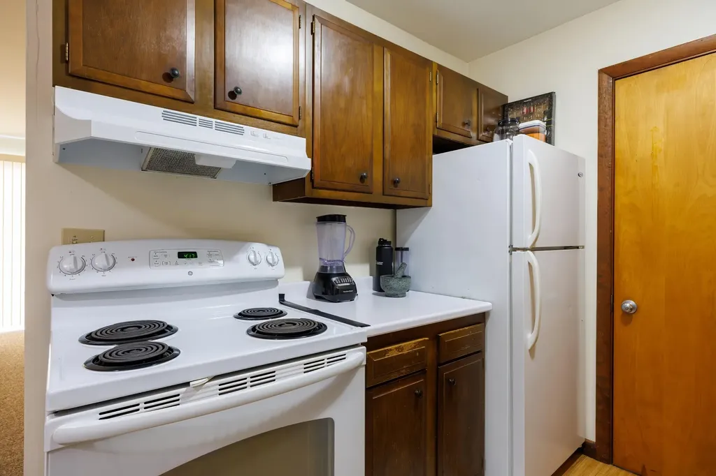 113 Oak Street Ellsworth ME 04605