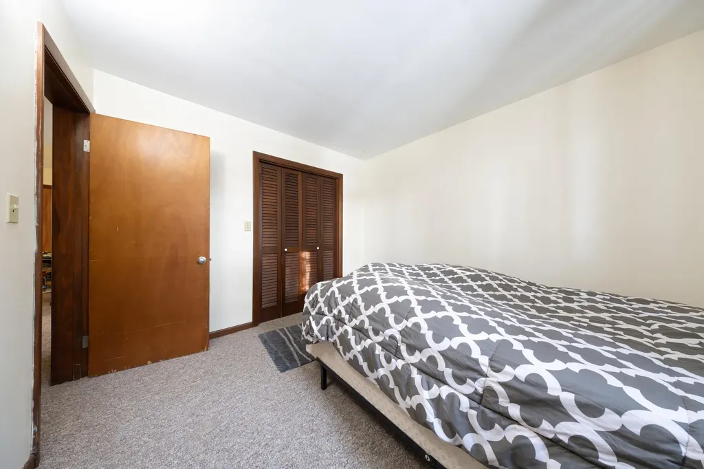 113 Oak Street Ellsworth ME 04605