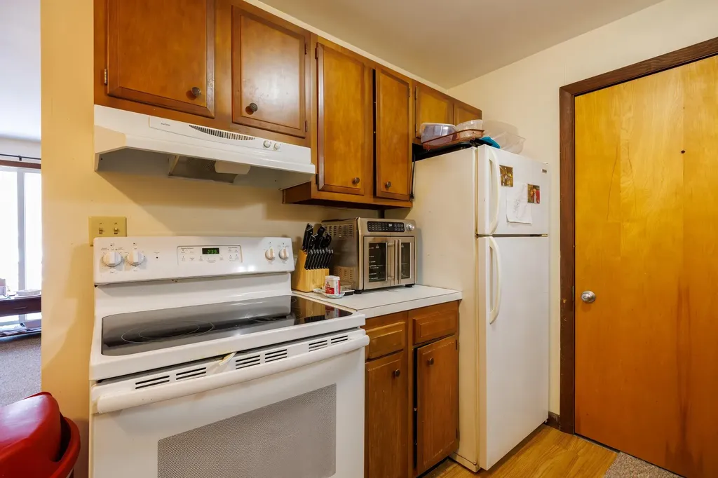 113 Oak Street Ellsworth ME 04605