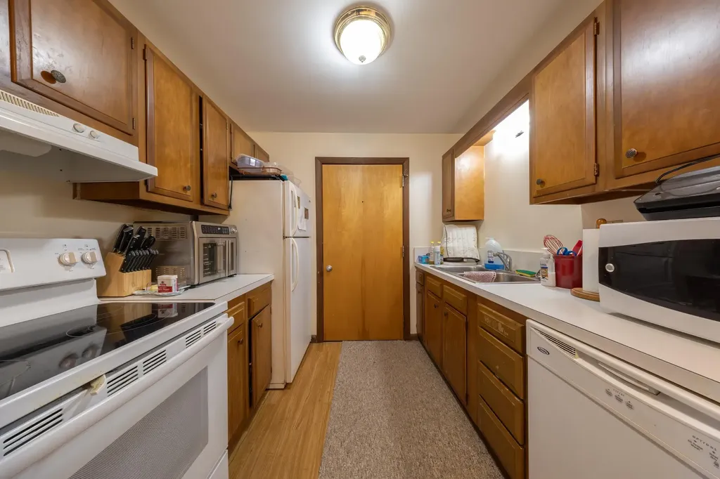 113 Oak Street Ellsworth ME 04605