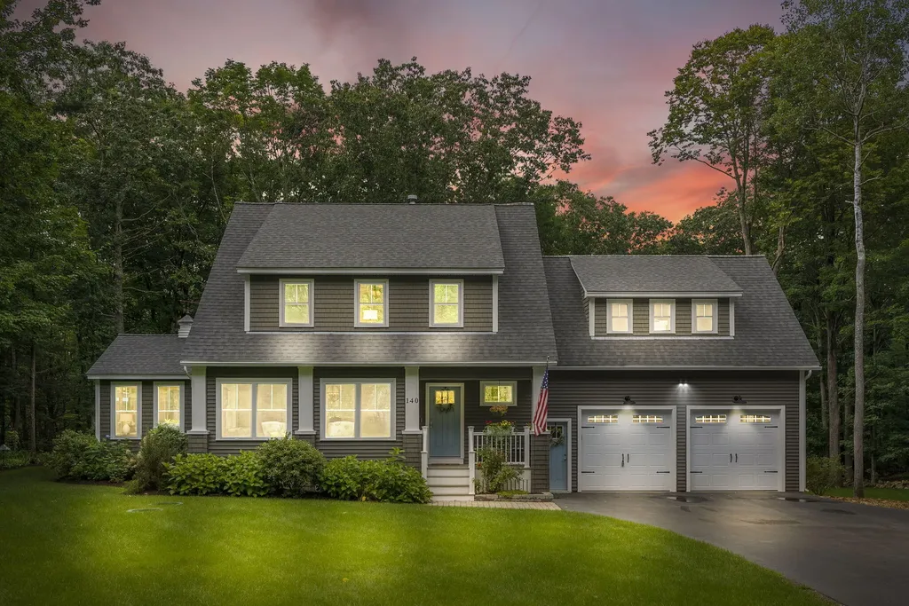 140 Pine Hill Road York ME 03902