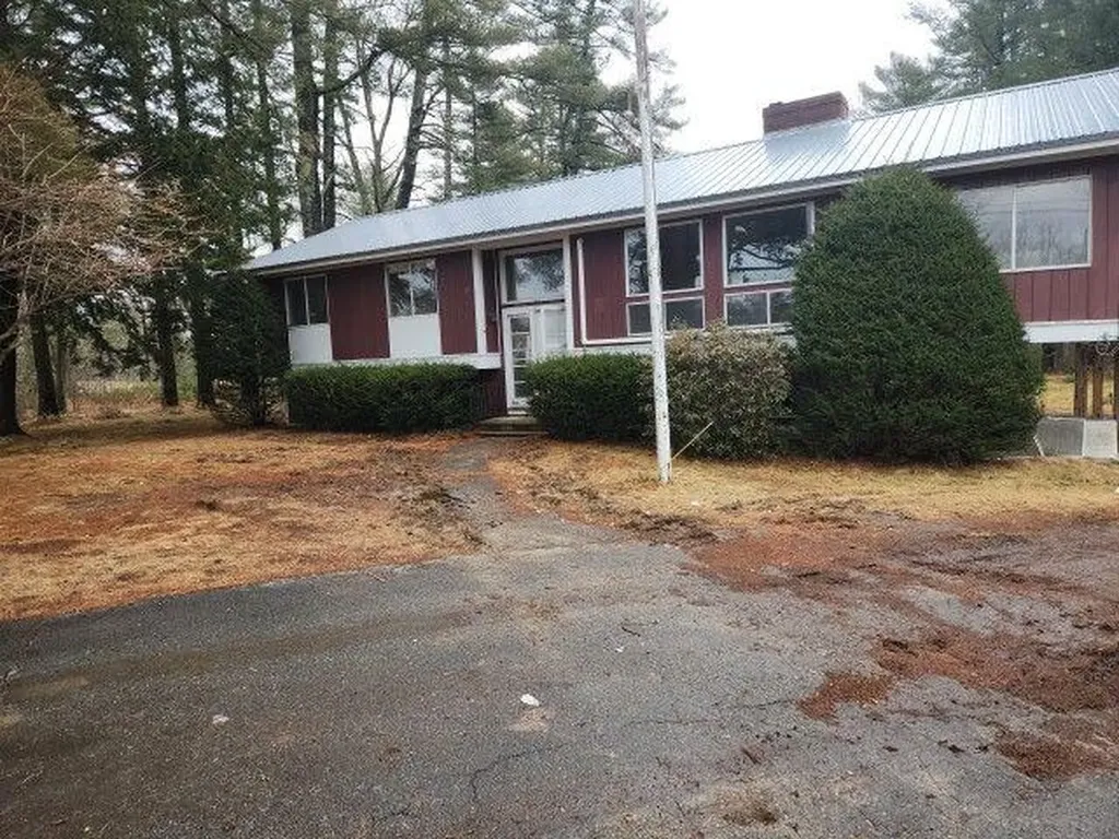 10 Seeger Drive Jefferson ME 04348