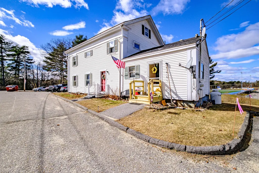 5 Aegis Drive Bath ME 04530