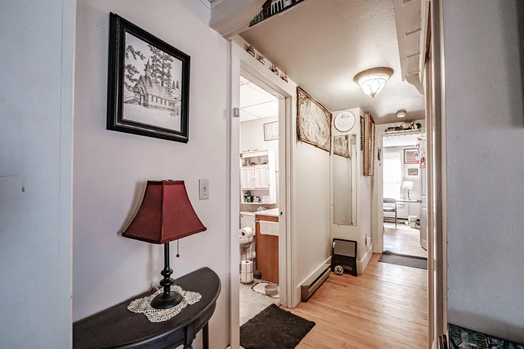 5 Aegis Drive Bath ME 04530