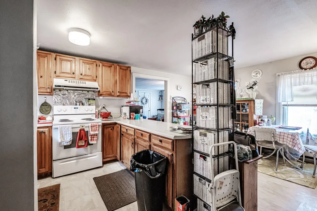 5 Aegis Drive Bath ME 04530