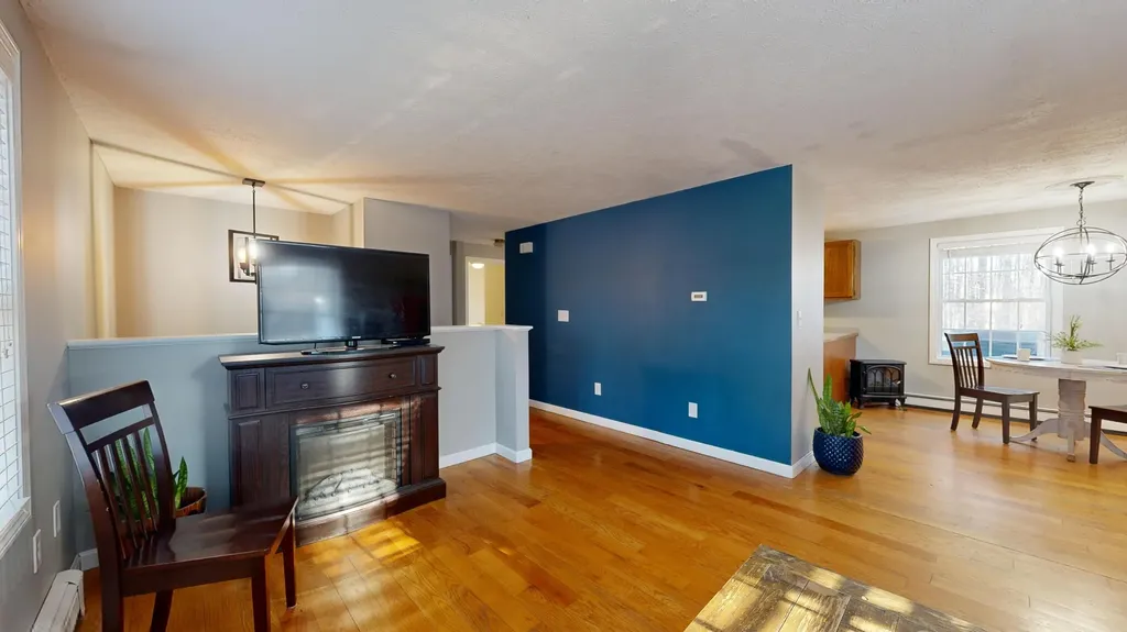 243 Tandberg Trail Windham ME 04062